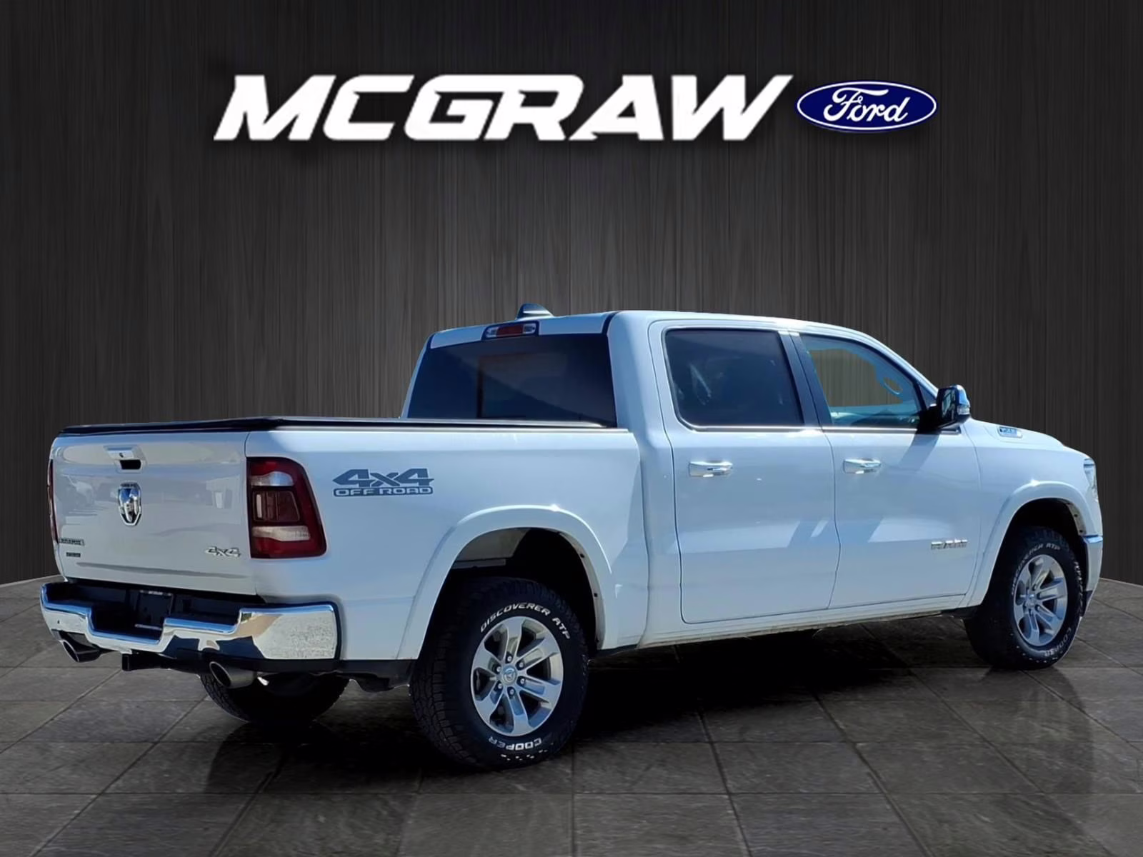 2020 Bright White Clearcoat Ram 1500 Laramie 4X4 Truck