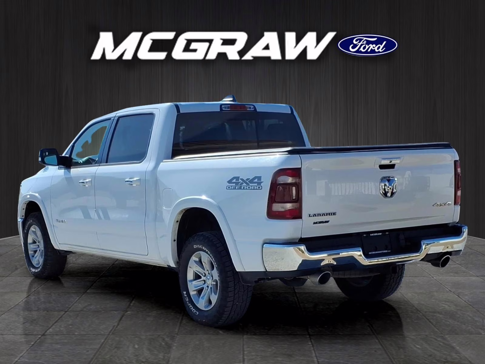 2020 Bright White Clearcoat Ram 1500 Laramie 4X4 Truck