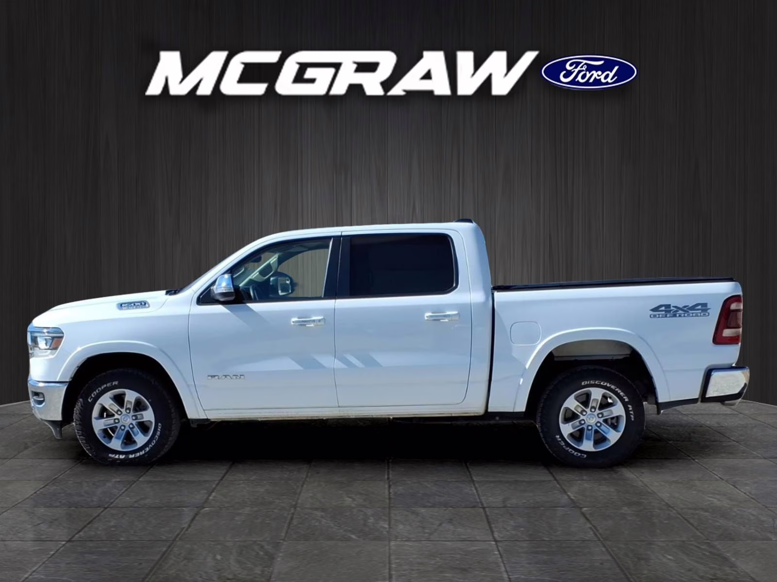 2020 Bright White Clearcoat Ram 1500 Laramie 4X4 Truck