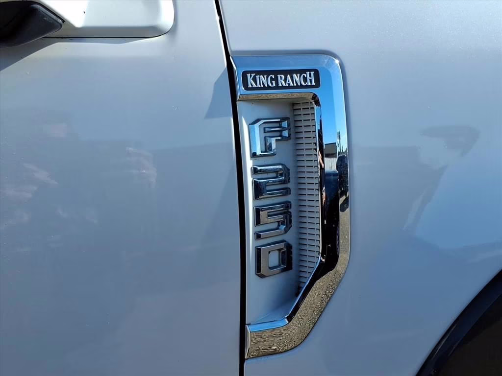 2017 White Platinum Ford Super Duty F-250 SRW King Ranch 4X4 Truck