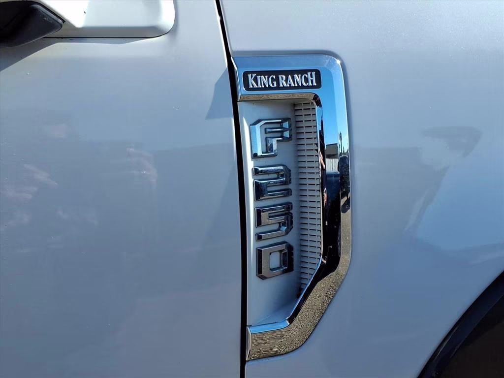 2017 White Platinum Ford Super Duty F-250 SRW King Ranch 4X4 Truck