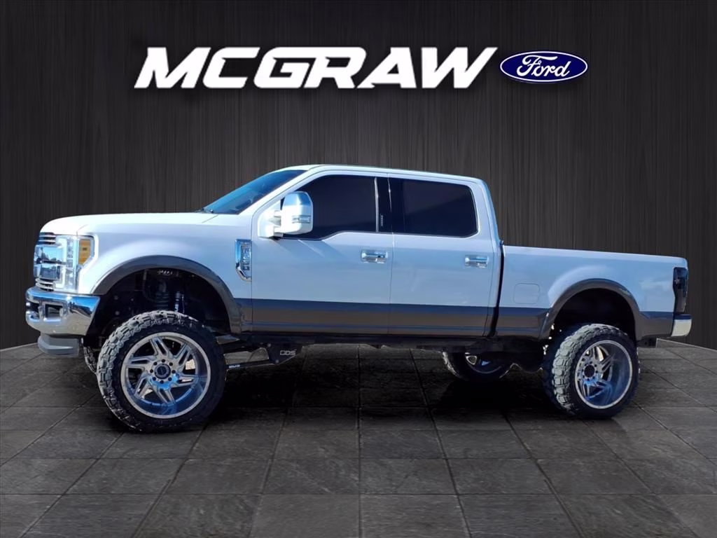 2017 White Platinum Ford Super Duty F-250 SRW King Ranch 4X4 Truck