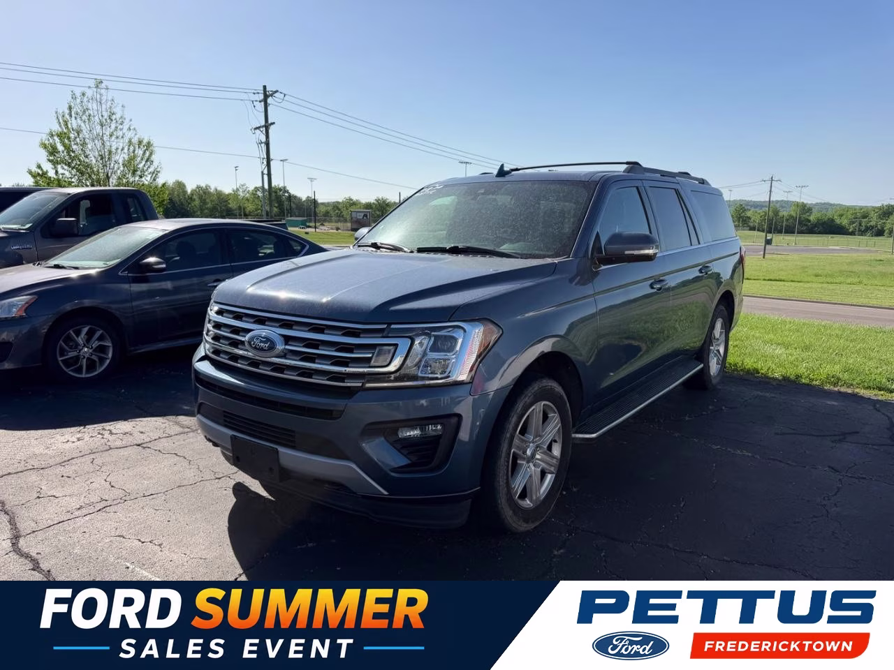 2019 Blue Metallic Ford Expedition Max XLT 4X4 SUV