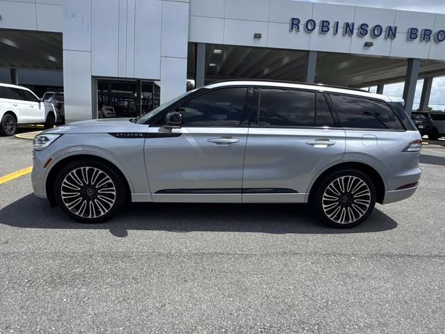 2020 Radiance Metallic Lincoln Aviator Black Label AWD SUV