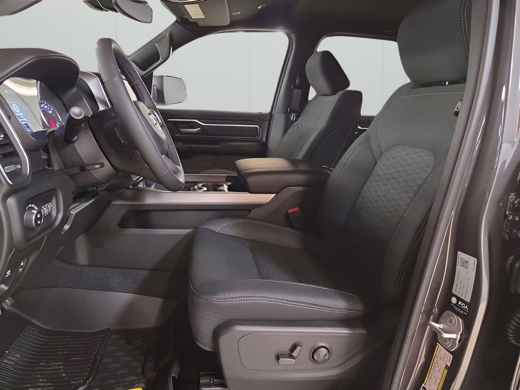 2026 Granite Crystal Metallic Clearcoat Ram 1500 Big Horn/Lone Star 4X4 Truck