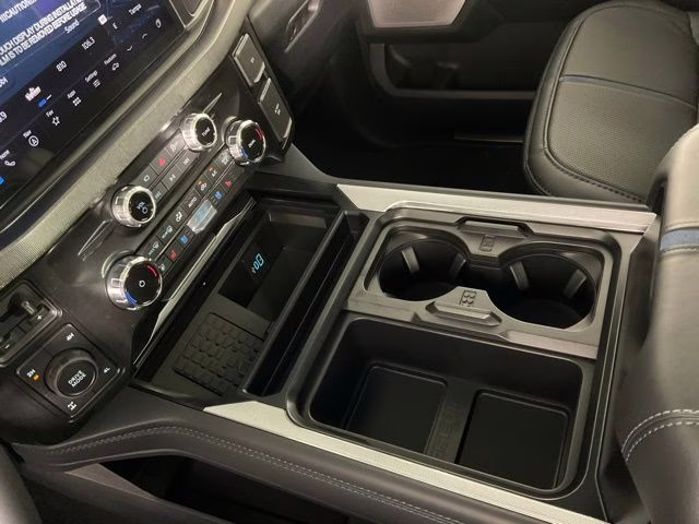 2026 Avalanche Ford Super Duty F-250 SRW Platinum 4X4 Truck