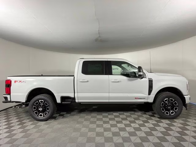 2026 Avalanche Ford Super Duty F-250 SRW Platinum 4X4 Truck
