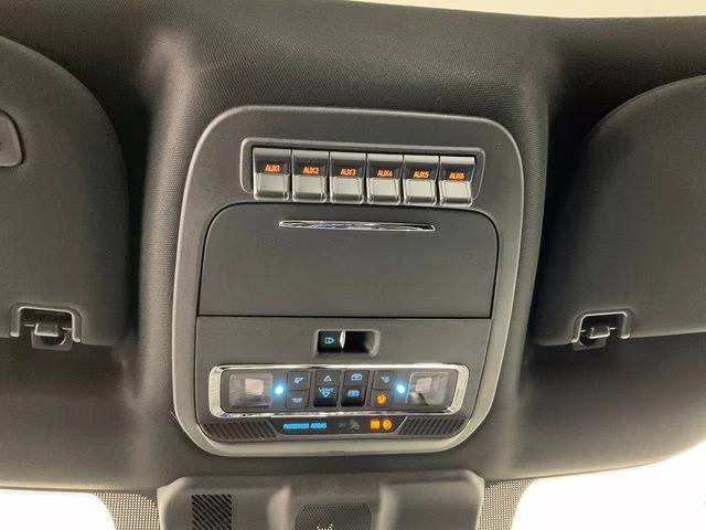 2026 Avalanche Ford Super Duty F-250 SRW Platinum 4X4 Truck