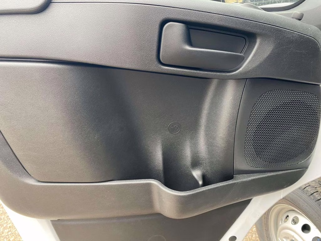 2026 Bright White Clearcoat Ram ProMaster 1500 Low Roof FWD Van