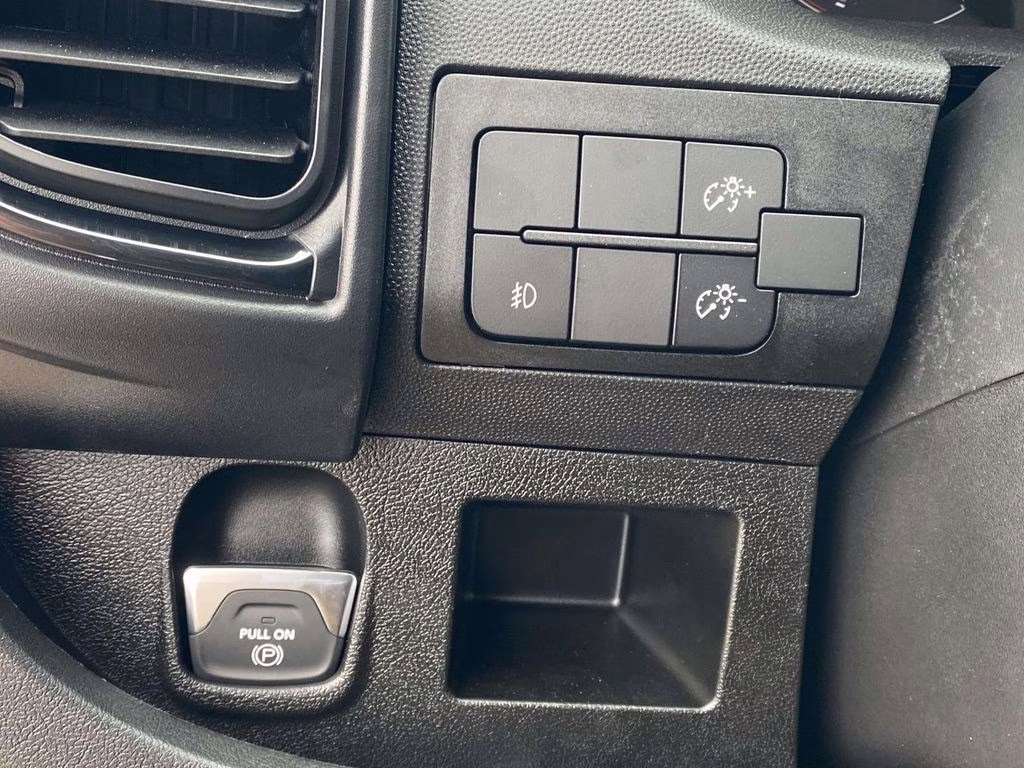 2026 Bright White Clearcoat Ram ProMaster 1500 Low Roof FWD Van