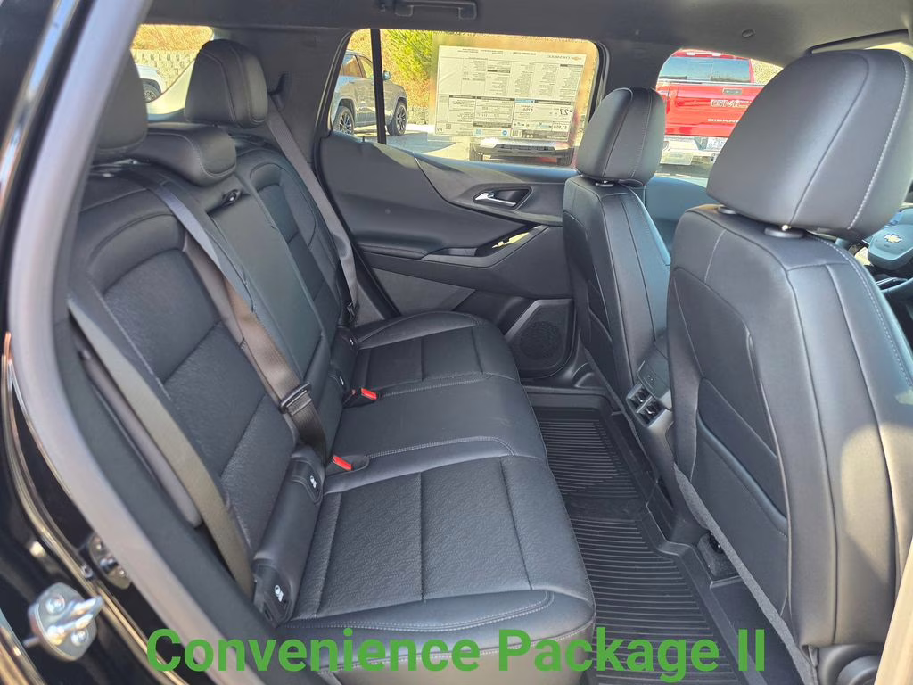 2026 Mosaic Black Metallic Chevrolet Equinox LT FWD SUV