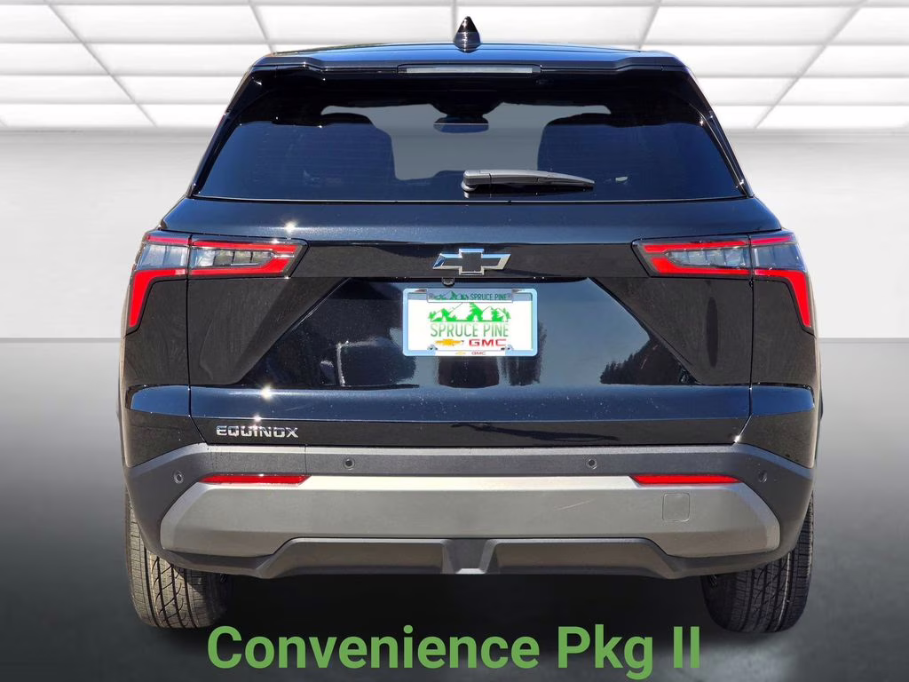 2026 Mosaic Black Metallic Chevrolet Equinox LT FWD SUV