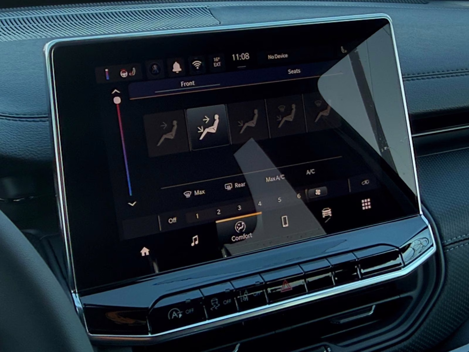 2026 Diamond Black Crystal Pearlcoat Jeep Compass Latitude 4X4 SUV