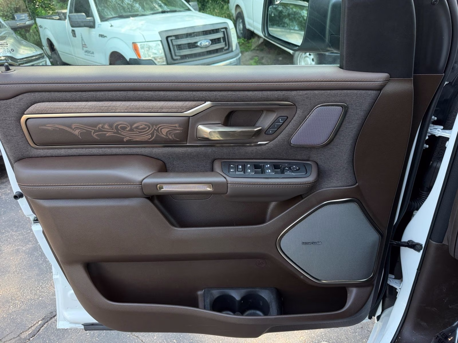 2026 Ivory White Tri-Coat Pearlcoat Ram 1500 Limited 4X4 Truck