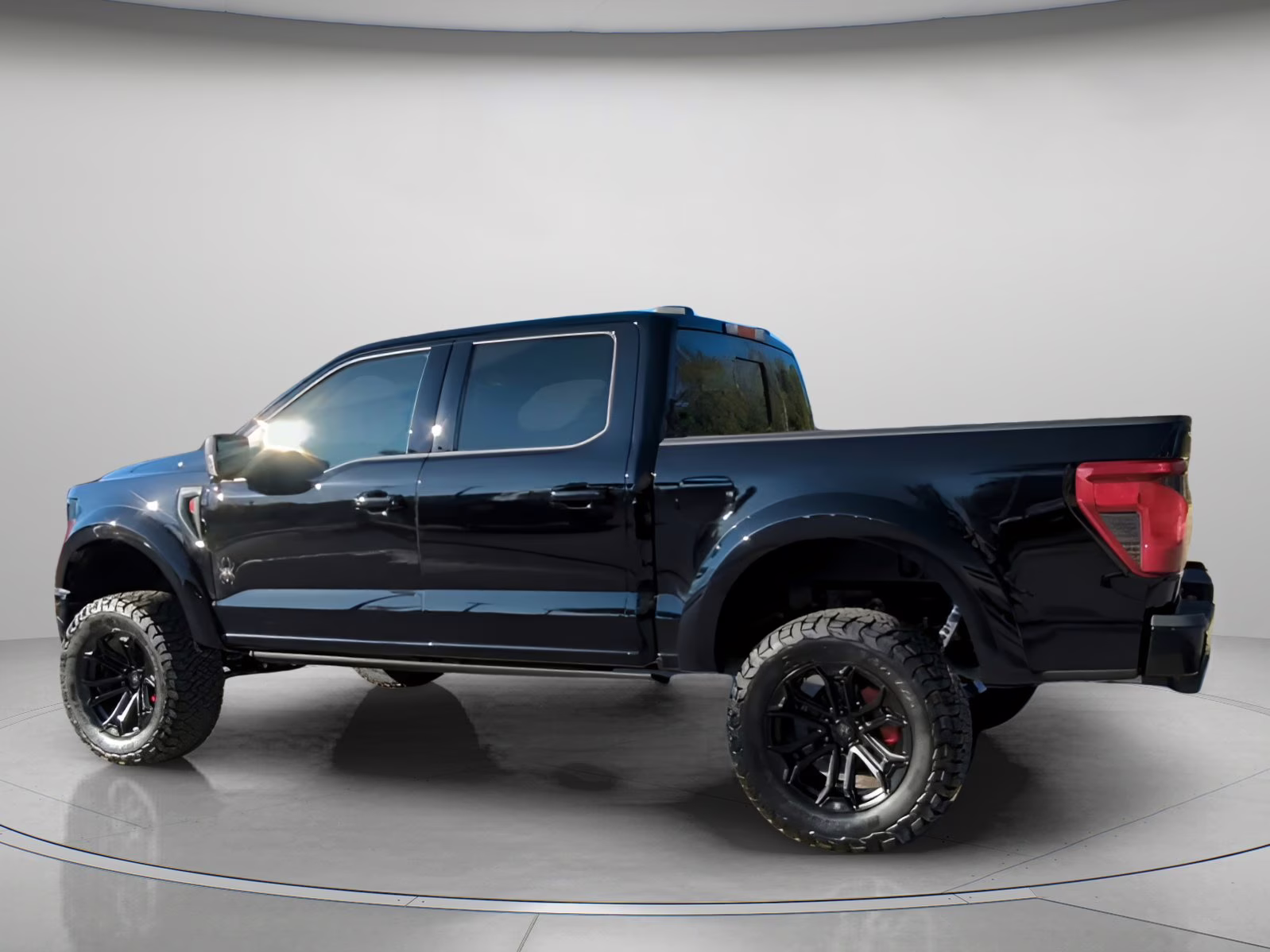 2026 Agate Black Metallic Ford F-150 XLT Crew Cab Pickup 4X4 Truck