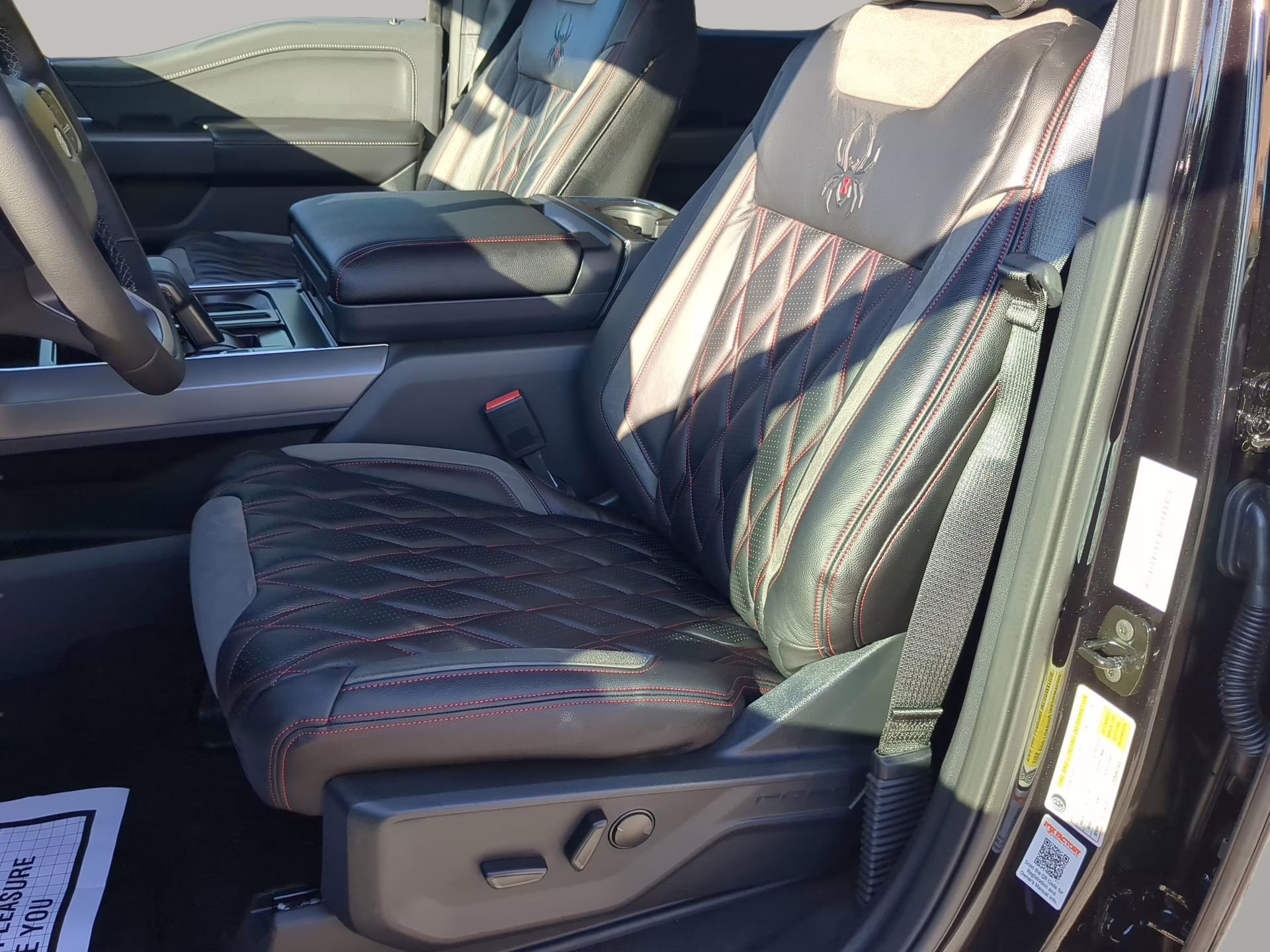 2026 Agate Black Metallic Ford F-150 XLT Crew Cab Pickup 4X4 Truck