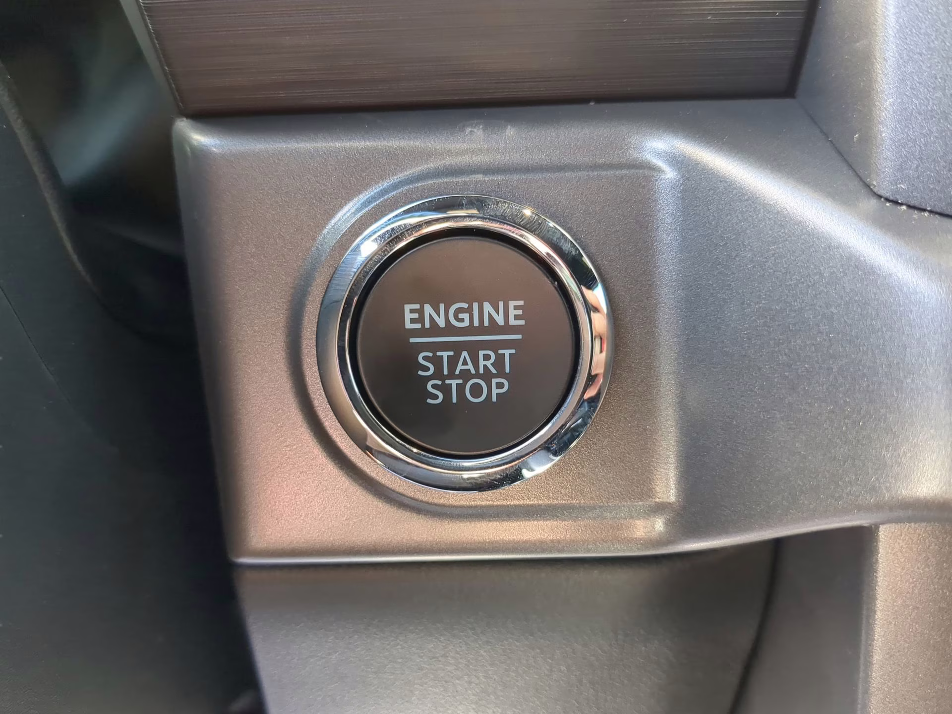 2026 Agate Black Metallic Ford F-150 XLT Crew Cab Pickup 4X4 Truck