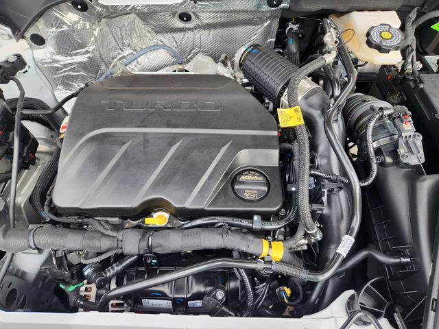 2026 Summit White Chevrolet Trax LT FWD SUV