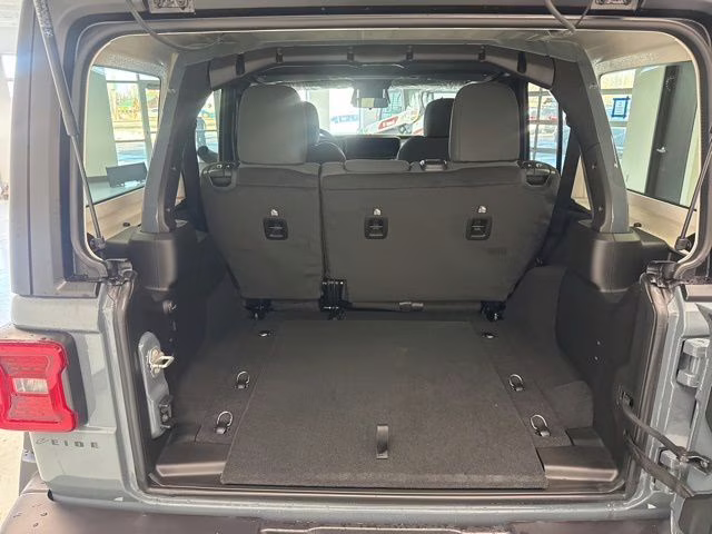 2026 Anvil Clear Coat Jeep Wrangler Willys 4X4 SUV