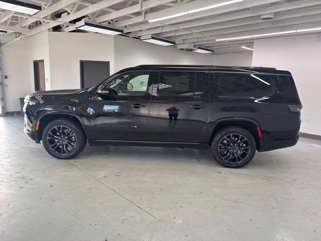 2026 High Gloss Black Jeep Grand Wagoneer L Summit Obsidian 4X4 SUV