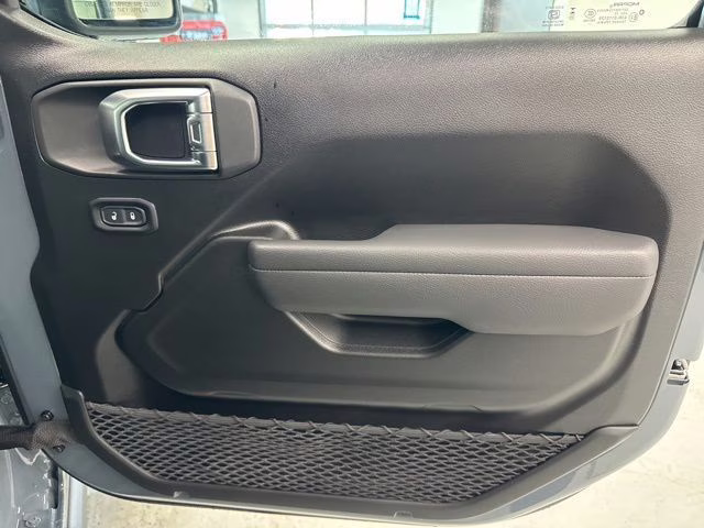 2026 Anvil Clear Coat Jeep Wrangler Willys 4X4 SUV