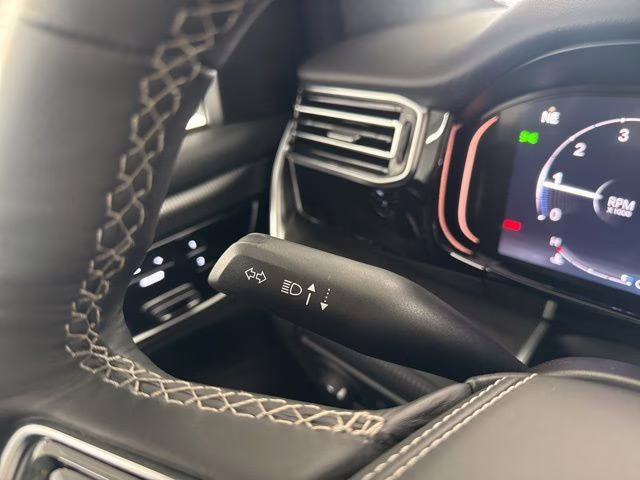 2026 High Gloss Black Jeep Grand Wagoneer L Summit Obsidian 4X4 SUV