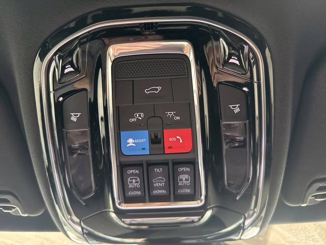 2026 High Gloss Black Jeep Grand Wagoneer L Summit Obsidian 4X4 SUV