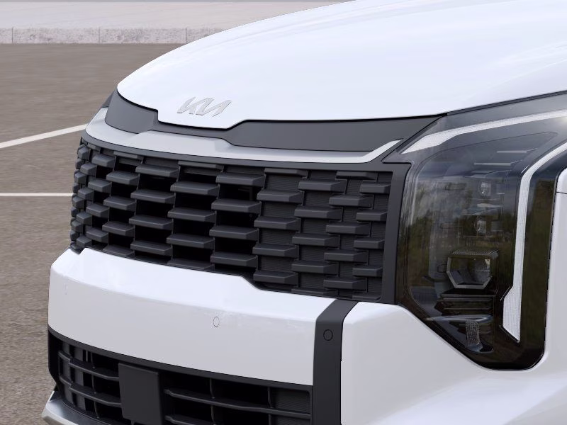 2026 Glacial White Pearl Kia Sportage LX FWD SUV