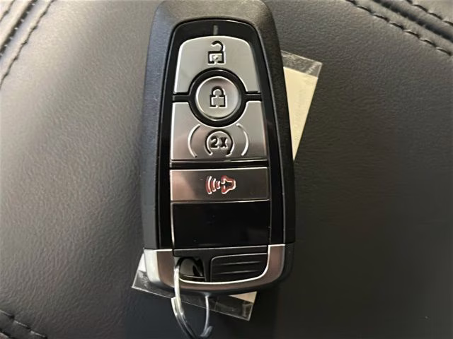 2026 Carbonized Gray Metallic Ford Maverick XLT AWD Truck