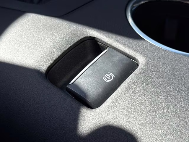 2026 Oxford White Ford Mustang GT RWD Coupe