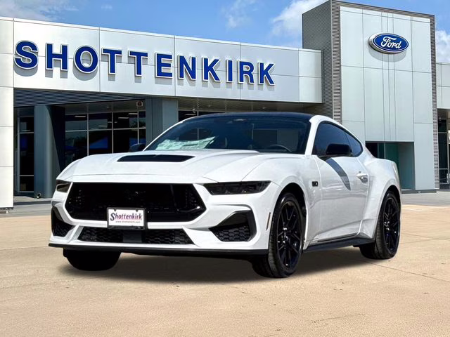 2026 Oxford White Ford Mustang GT RWD Coupe