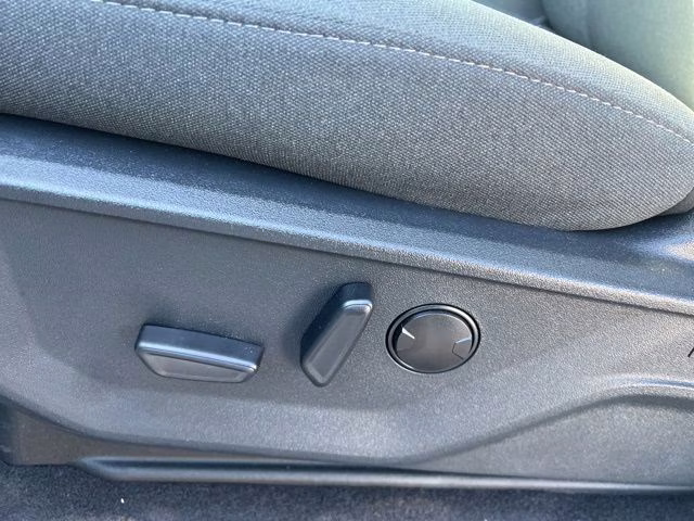 2025 White Metallic Ford F-150 XLT 4X4 Truck