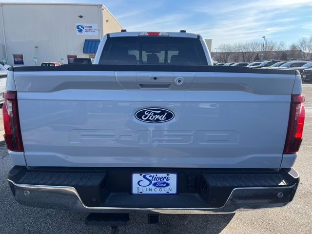 2025 White Metallic Ford F-150 XLT 4X4 Truck
