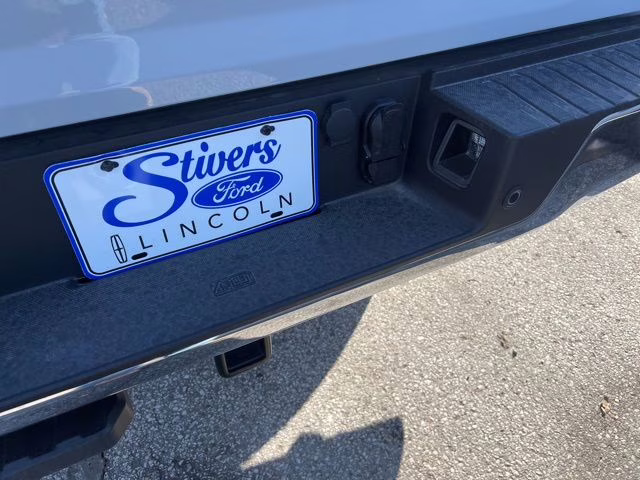 2025 White Metallic Ford F-150 XLT 4X4 Truck