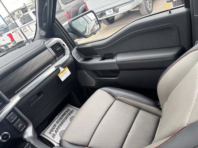 2025 Gray Ford F-150 Lariat 4X4 Truck