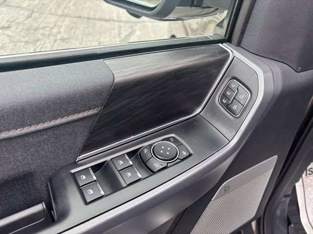 2025 Gray Ford F-150 Lariat 4X4 Truck