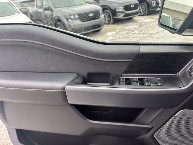 2025 Gray Ford F-150 Lariat 4X4 Truck