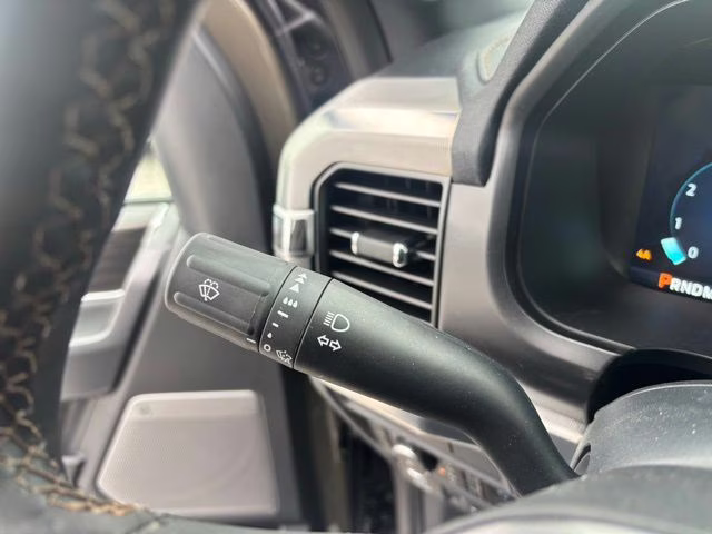 2025 Gray Ford F-150 Lariat 4X4 Truck