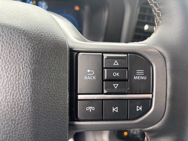 2025 Gray Ford F-150 Lariat 4X4 Truck