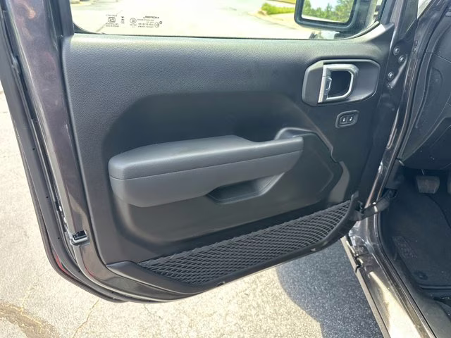 2026 Granite Crystal Metallic Clearcoat Jeep Wrangler Sport 4X4 Convertible