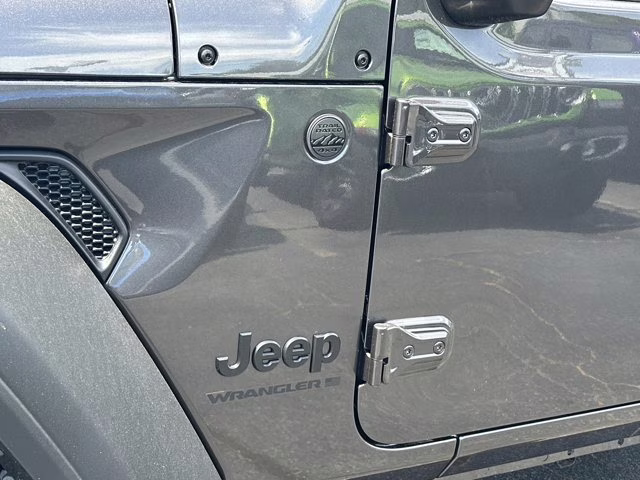 2026 Granite Crystal Metallic Clearcoat Jeep Wrangler Sport 4X4 Convertible