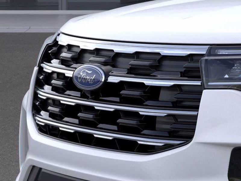 2026 Star White Metallic Tri-Coat Ford Explorer Active w/200A Pkg RWD SUV