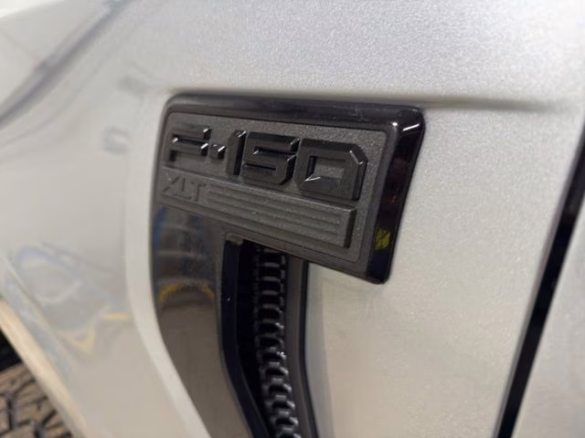 2025 Iconic Silver Metallic Ford F-150 XLT Waldoch Lift Package 4X4 Truck