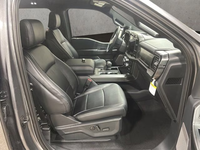 2026 Carbonized Gray Metallic Ford F-150 Lariat Black Appearance 4X4 Truck