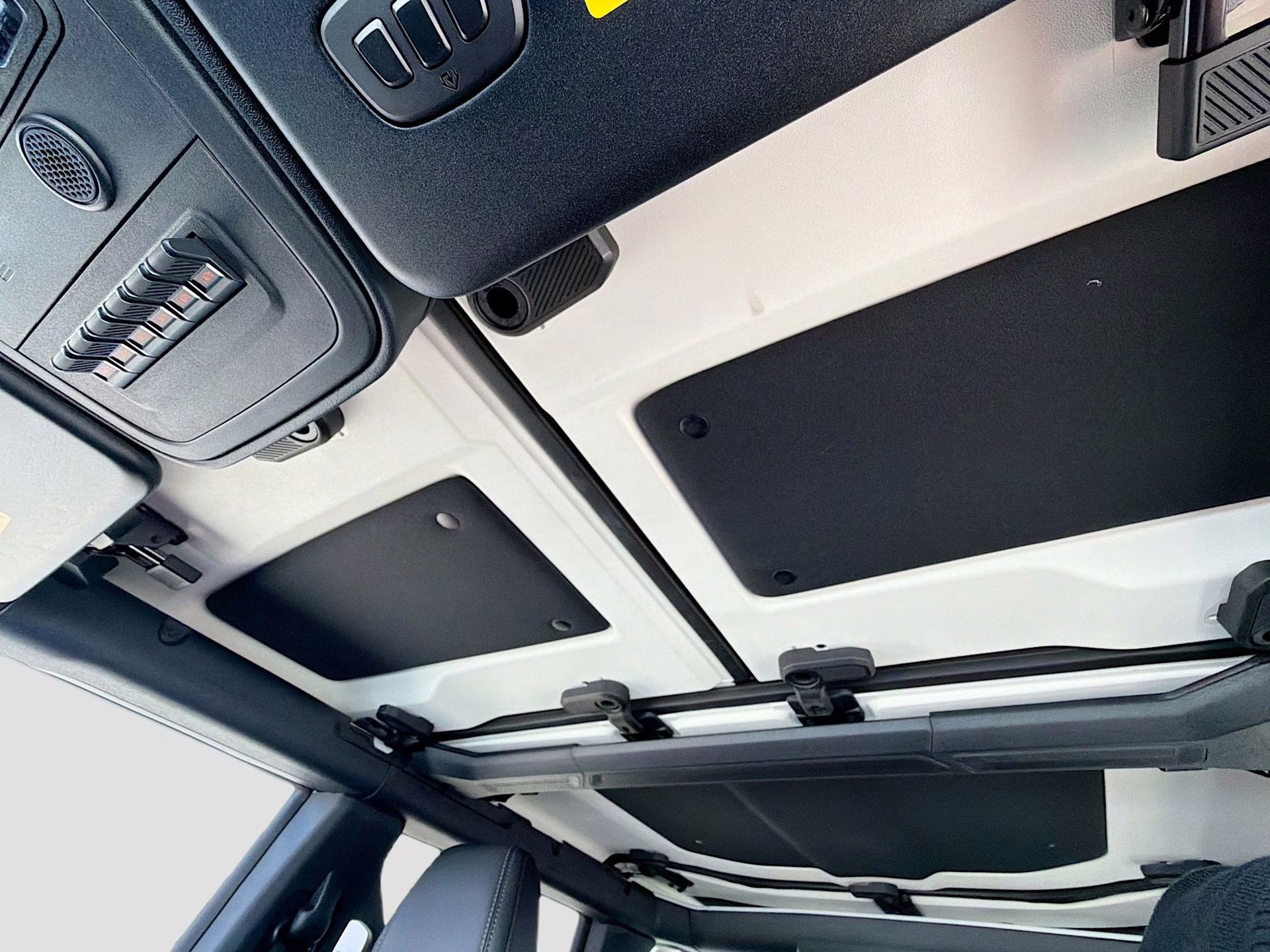 2025 Oxford White Ford Bronco Raptor 4X4 SUV