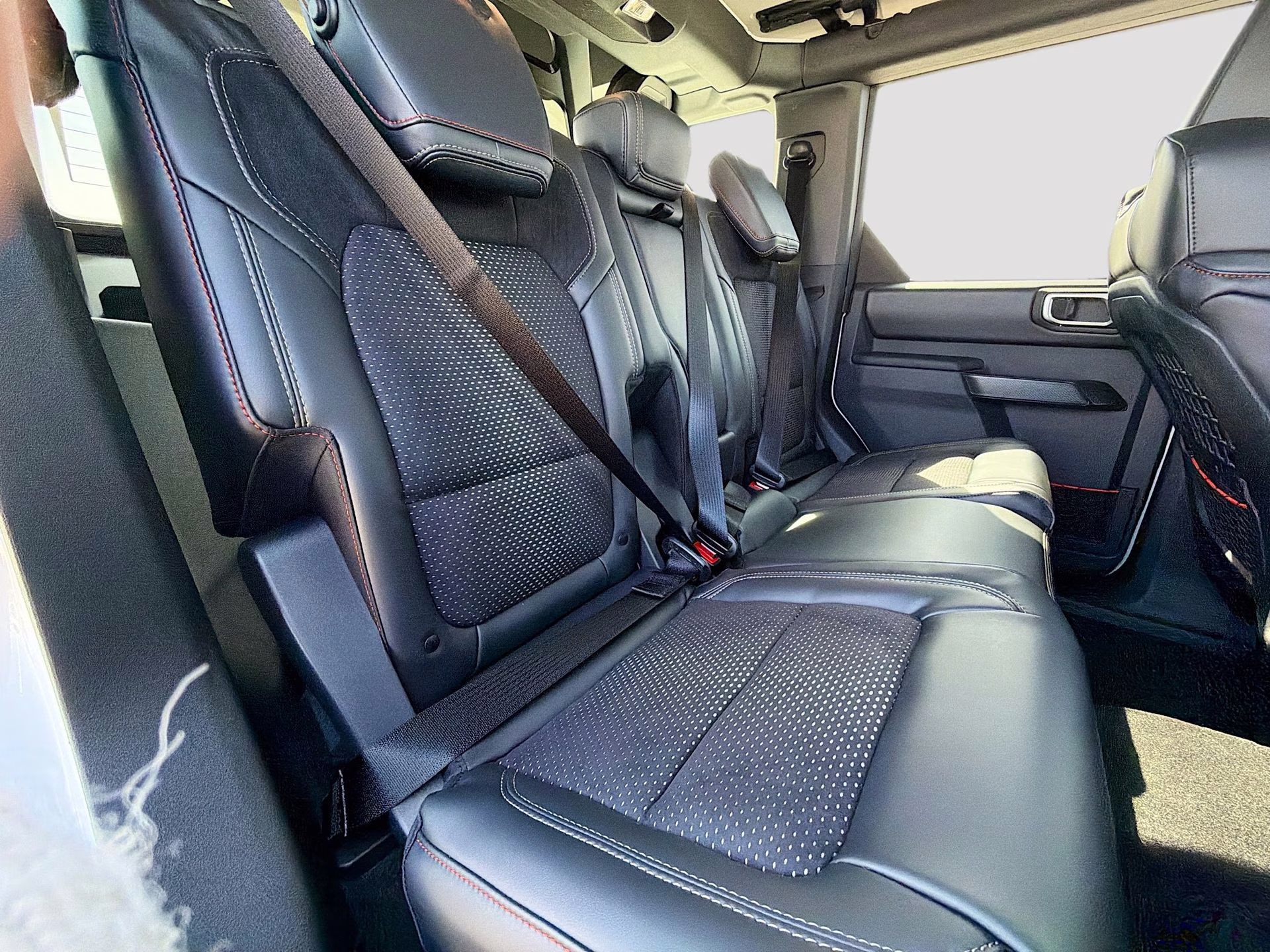 2025 Oxford White Ford Bronco Raptor 4X4 SUV