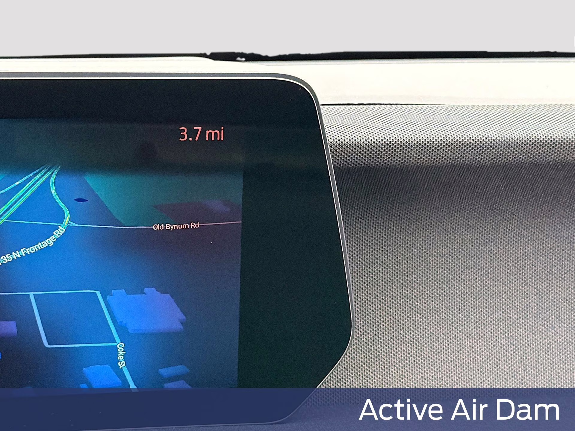 2026 Star White Metallic Tri-Coat Ford Expedition Active RWD SUV