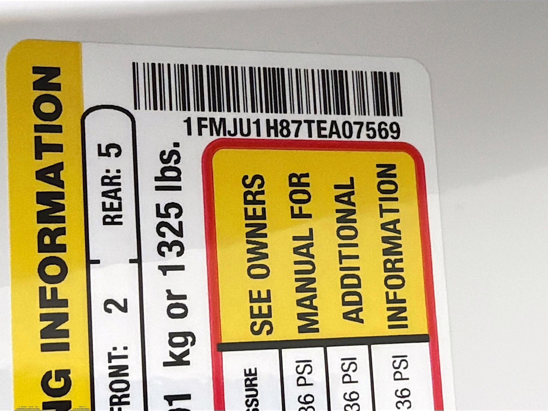 2026 Star White Metallic Tri-Coat Ford Expedition Active RWD SUV