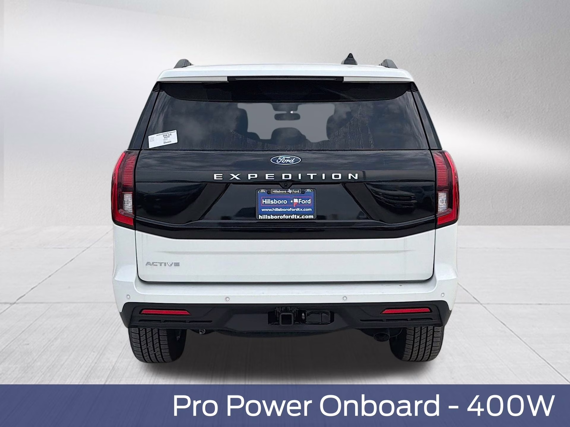 2026 Star White Metallic Tri-Coat Ford Expedition Active RWD SUV