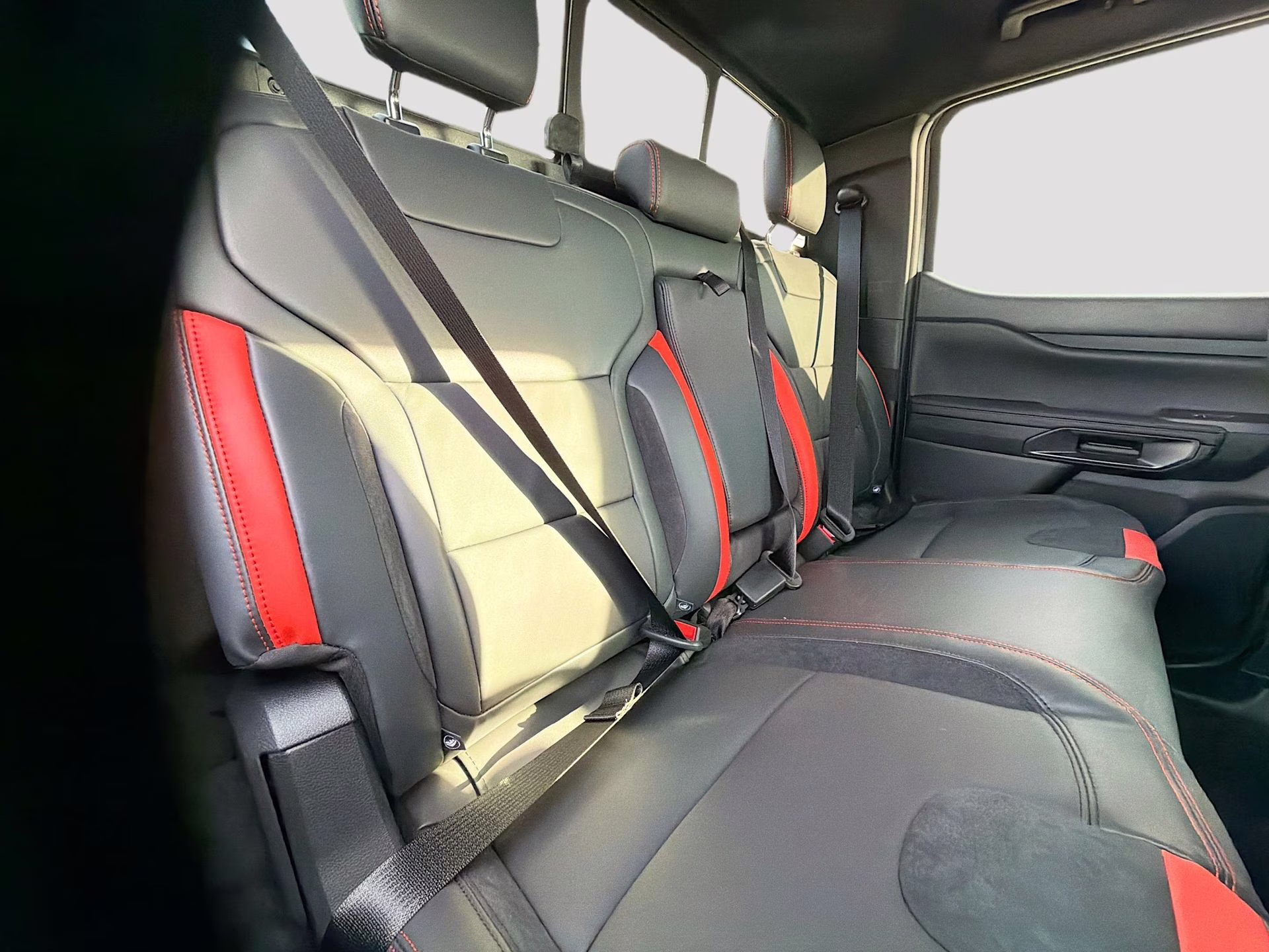 2025 Carbonized Gray Metallic Ford Ranger Raptor 4X4 Truck